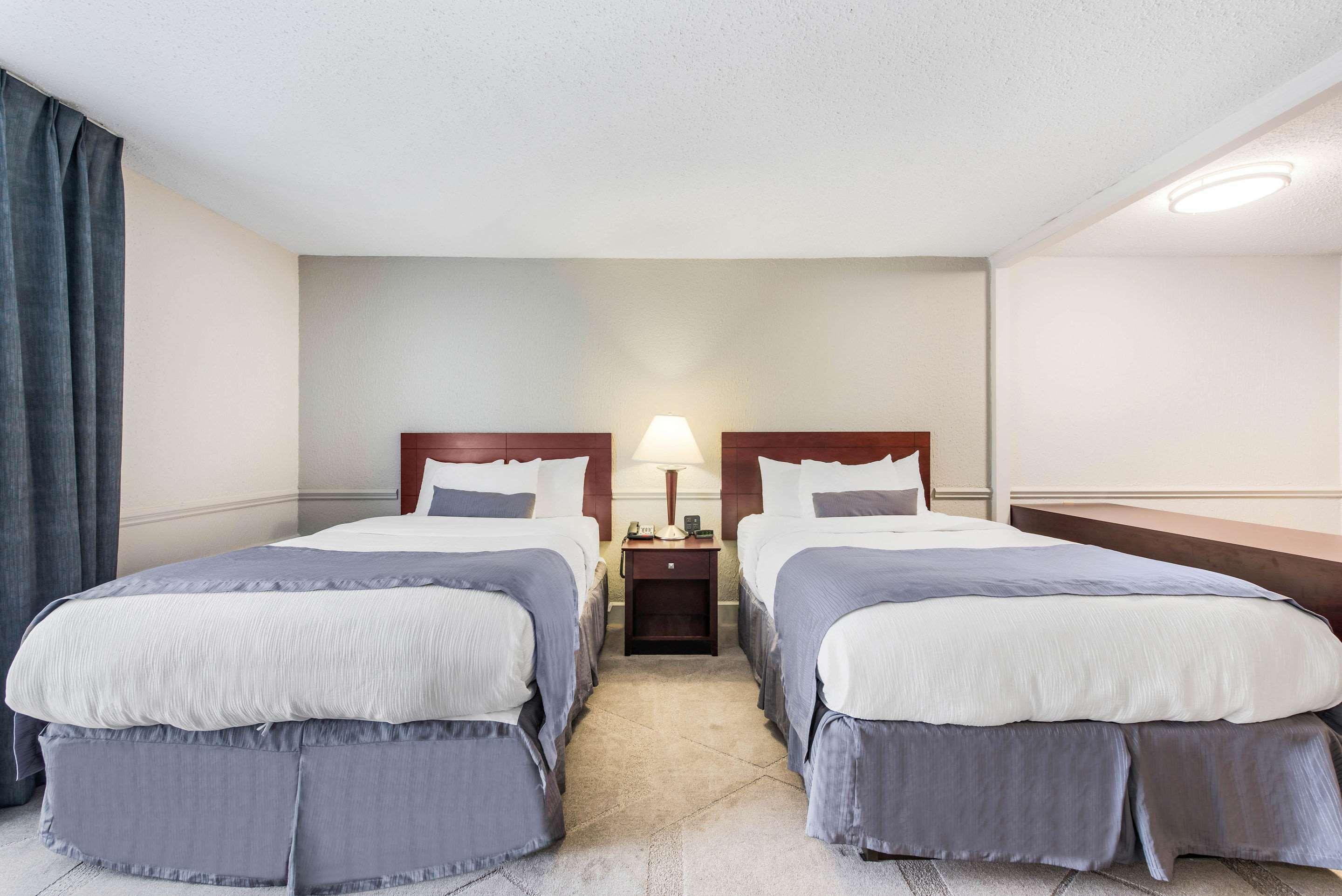 The Blu Hotel Blue Ash Cincinnati, Ascend Hotel Collection Εξωτερικό φωτογραφία